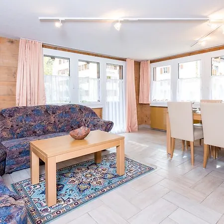 Chalet Alpenroesli