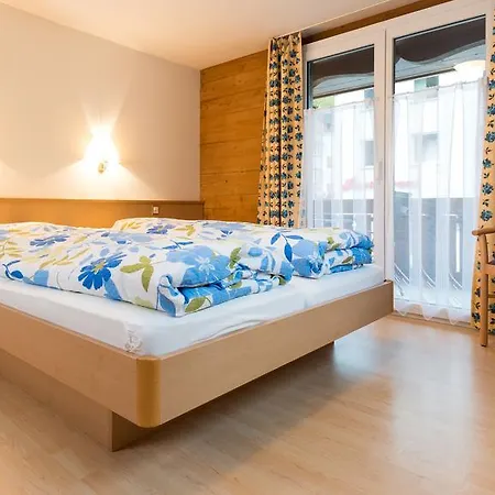 Chalet Alpenroesli