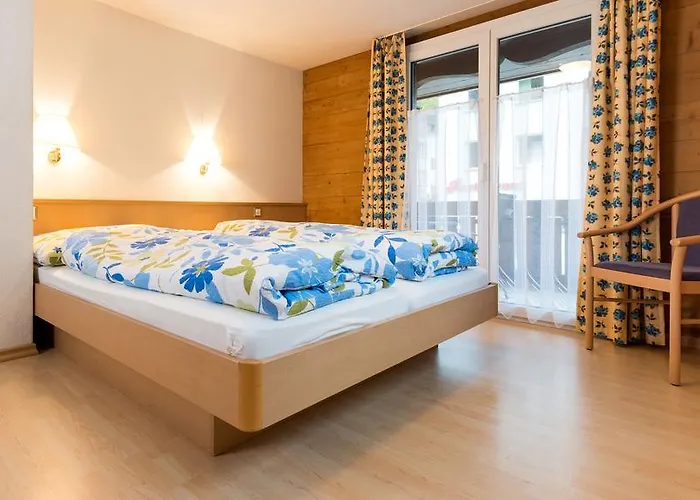 شاليه Alpenroesli