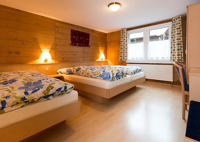 Alpenroesli ساس-الماغيل