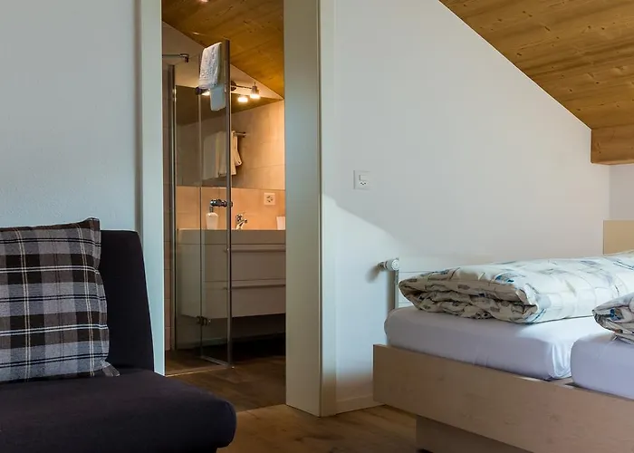 شاليه Alpenroesli *