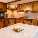 Chalet Alpenroesli
