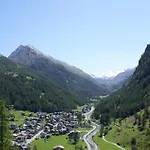 Chalet Alpenroesli