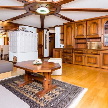 Alpenroesli Chalet *